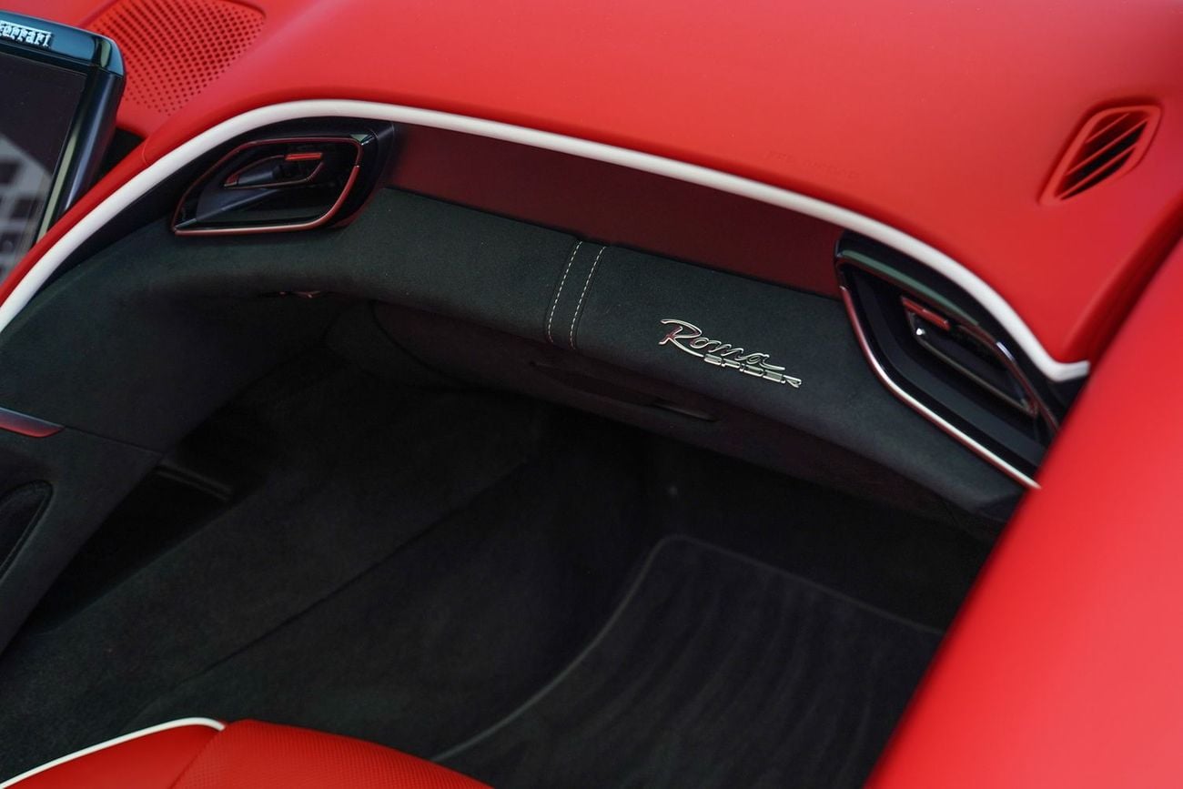 فيراري روما SPIDER