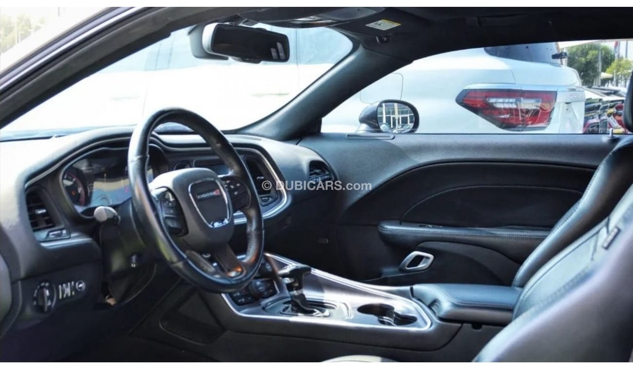 Dodge Challenger Challenger SXT Plus V6 3.6L 2016/FullOption/SunRoof/ Very Good Condition