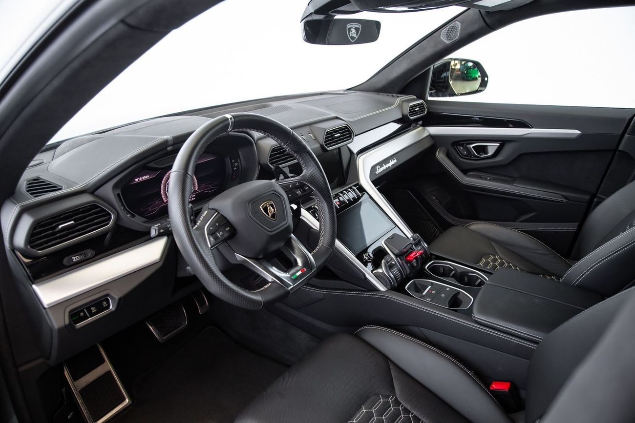 Lamborghini Urus Std