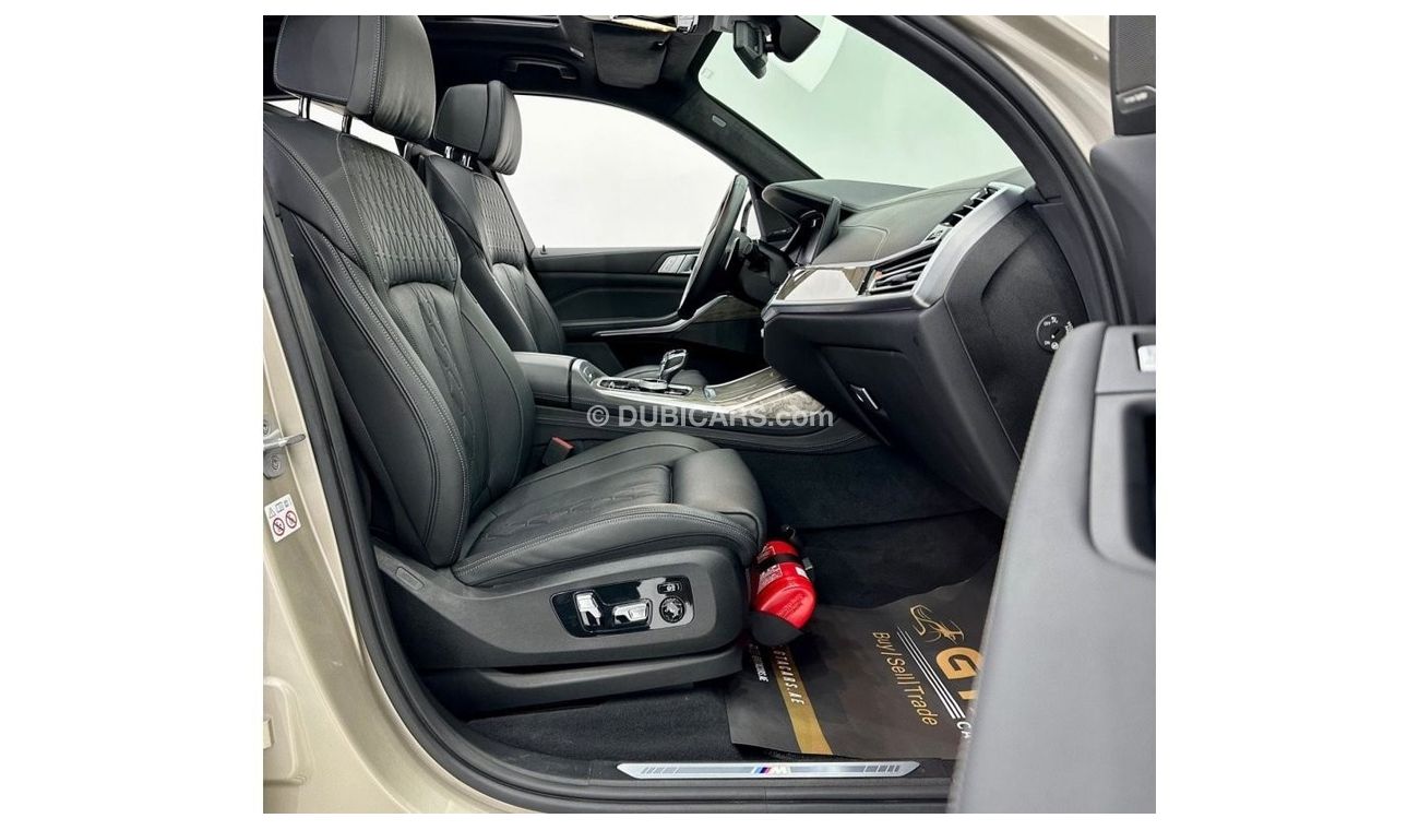 BMW X7 2019 BMW X7 M-Kit 50i V8 xDrive, BMW Warranty / Service Contract 2024, Low Kms, GCC Specs