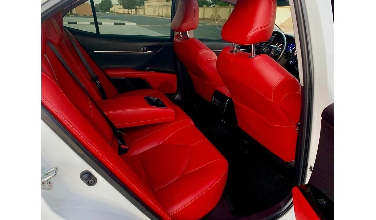 تويوتا كامري TOYOTA Camry Grand ،Sport ،V6 ،2021 ،GCC ،Top of range, Sunroof