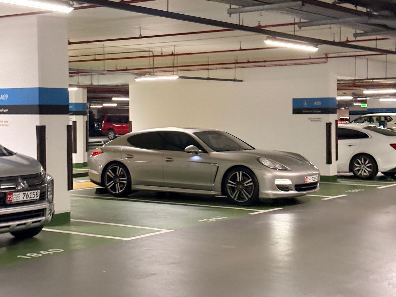 بورش باناميرا V6