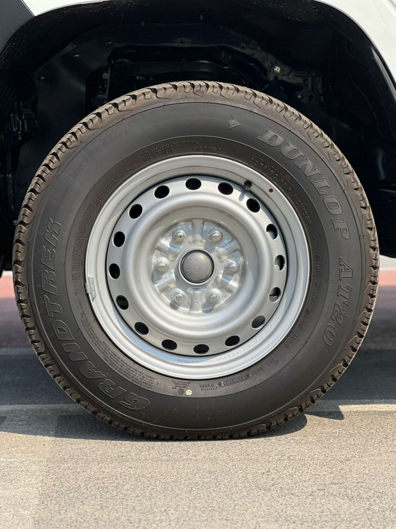 Mitsubishi L200 GL Double Cab Diesel M/T 2.4L