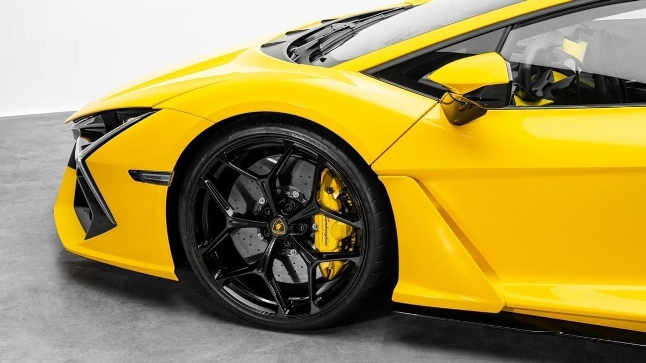 Lamborghini Revuelto 2024 - GCC - Under Warranty