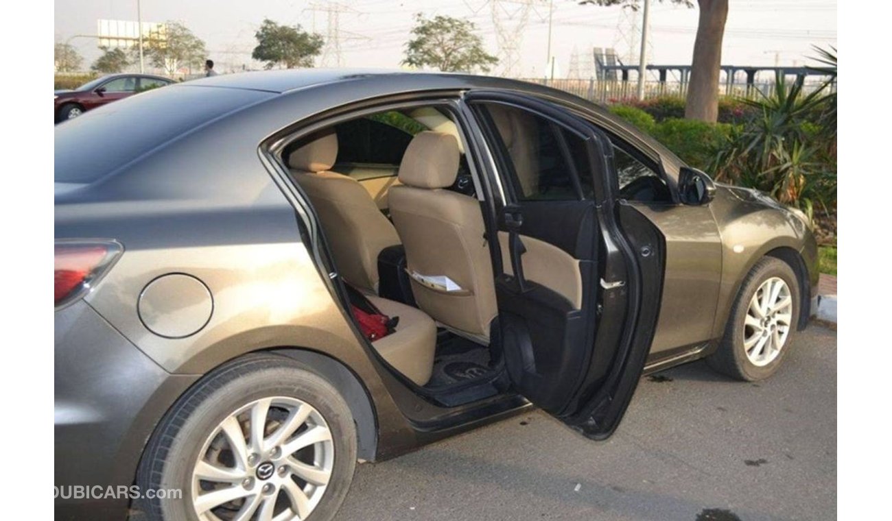 مازدا 3 MAZDA 3 ///2014 GCC//// FULL OPTION GOOD CONDITION CAR FINANCE ON BANK //// SPECIAL OFFER ////  BY F