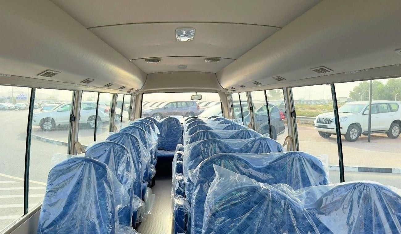 ميتسوبيشي روزا Mitsubishi Rosa MITSUBISHI ROSA DIESEL 4.2L 34 SET 2024