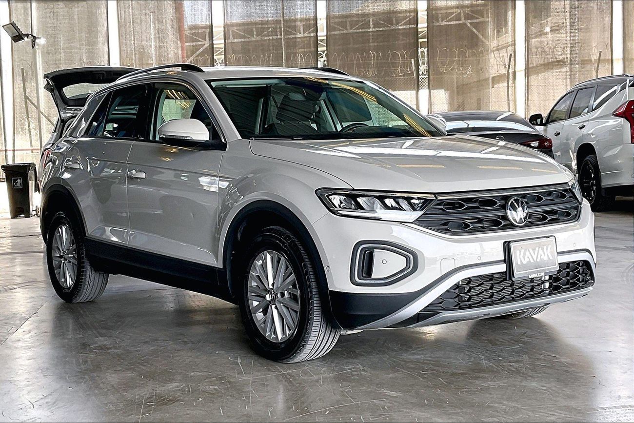 Volkswagen T ROC Life | Carnival Sale • UP TO AED 20,000 OFF | Guaranteed Warranty | 0 Down Payment