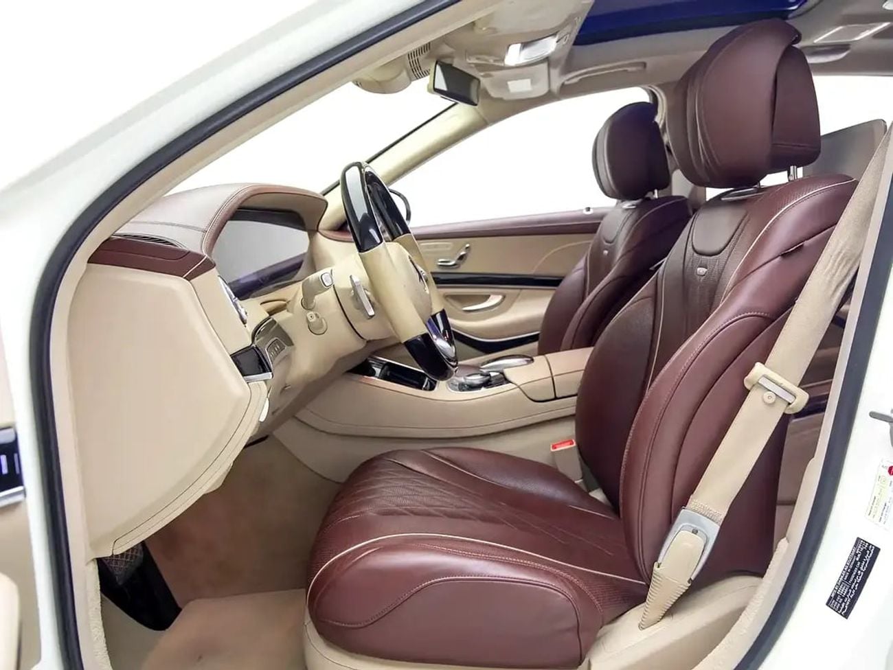مرسيدس مايباخ S650 مايباخ Mercedes Benz | Maybach | S650 | GCC Specs | V12 Luxury Sedan
