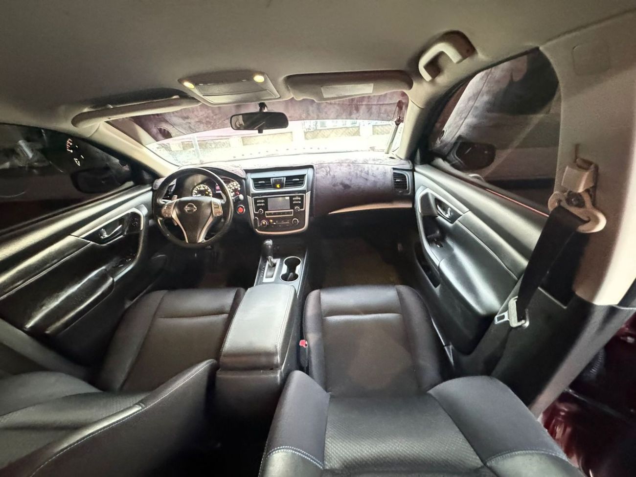 نيسان ألتيما SR 2.5L In excellent condition and requires no expenses