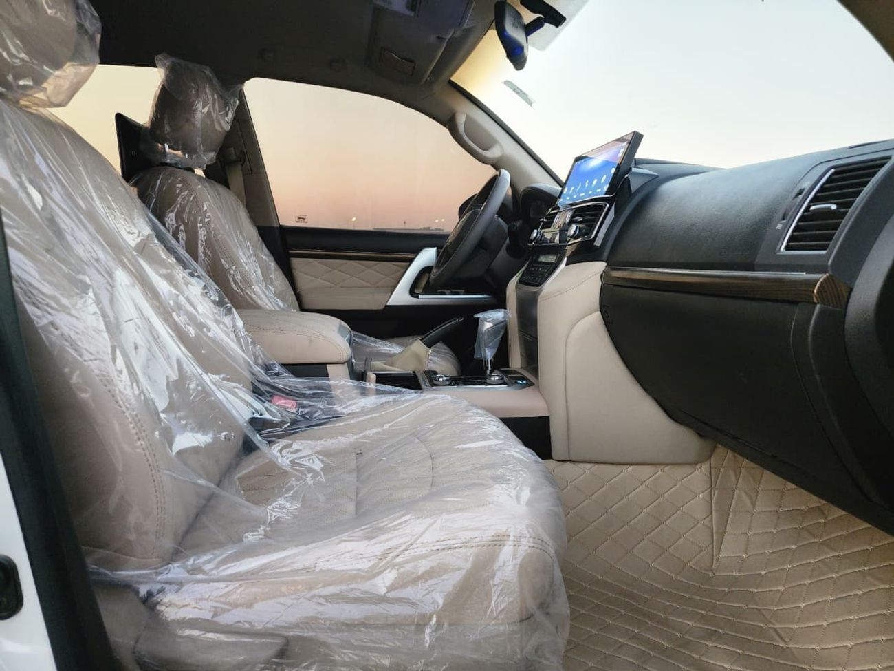 Toyota Land Cruiser GXR V6 UPGRADE 2024