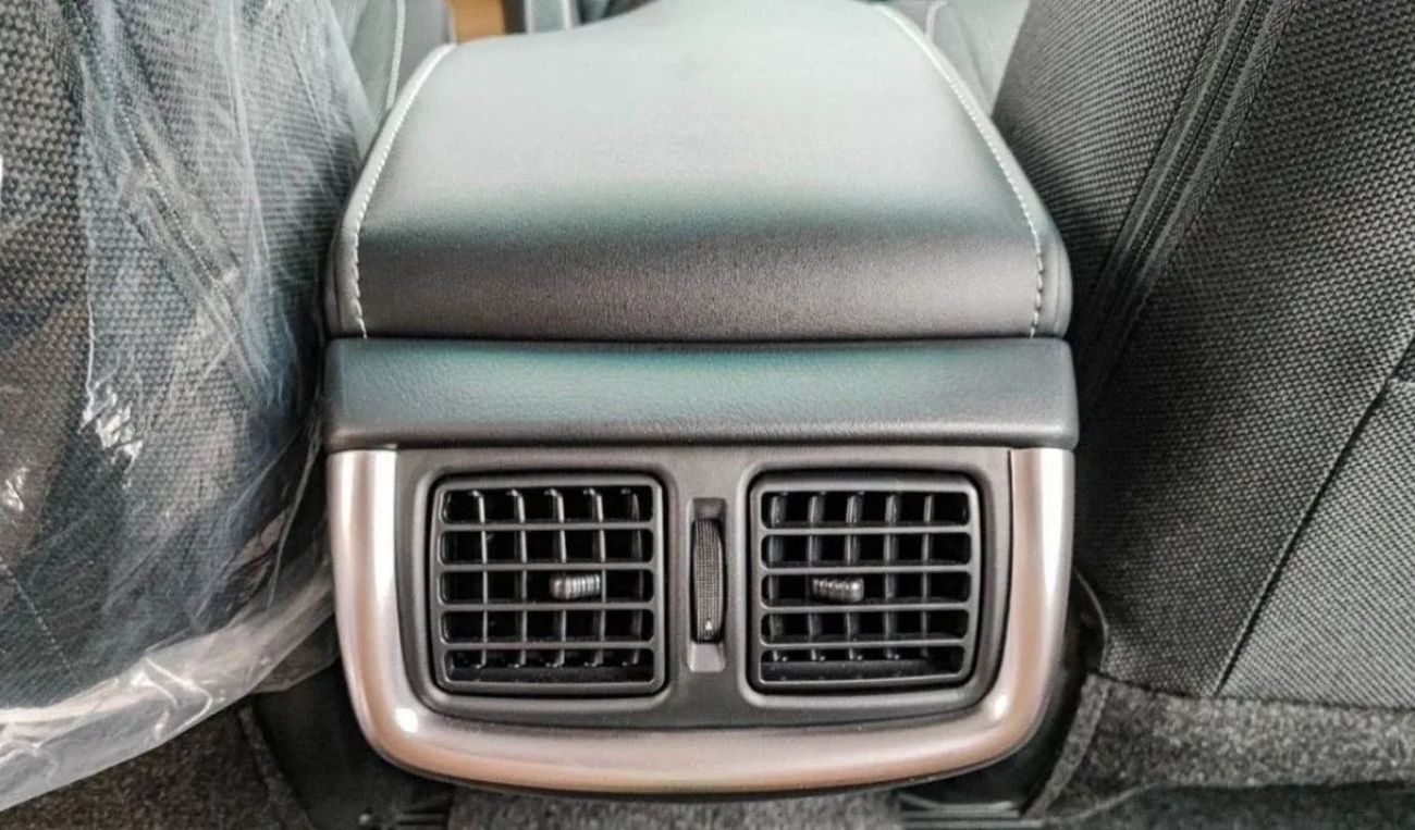 Toyota Hilux Toyota Hilux 2.4L MT Diesel 2024