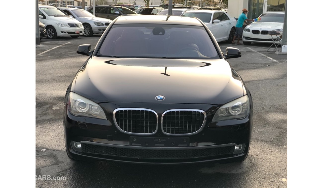 BMW 760Li Li 2012 GCC CAR prefect condition full option low mileage sun roof leather seats