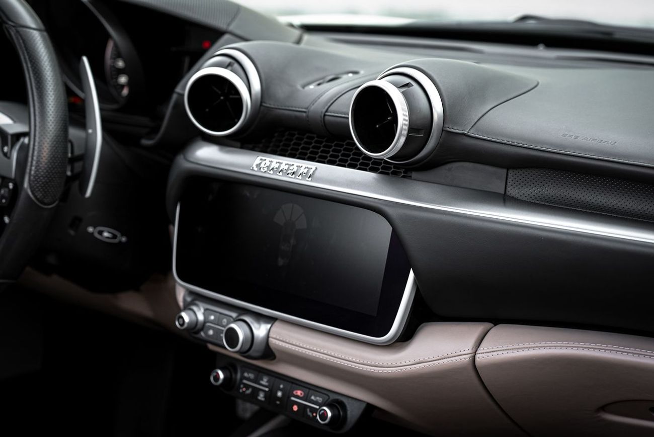 Ferrari Portofino Std 3.9L PORTOFINO M - GCC