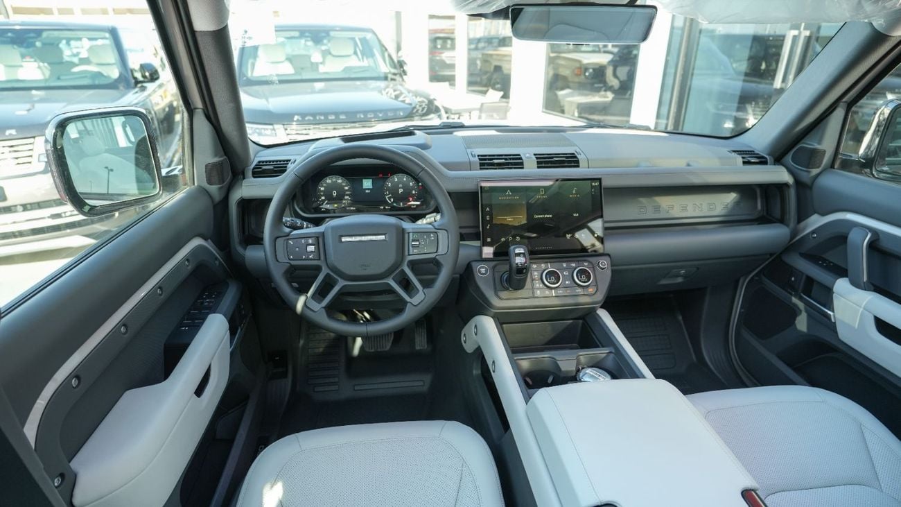 Land Rover Defender P400 X-Dynamic HSE Borasco Grey 2026MY Export Only