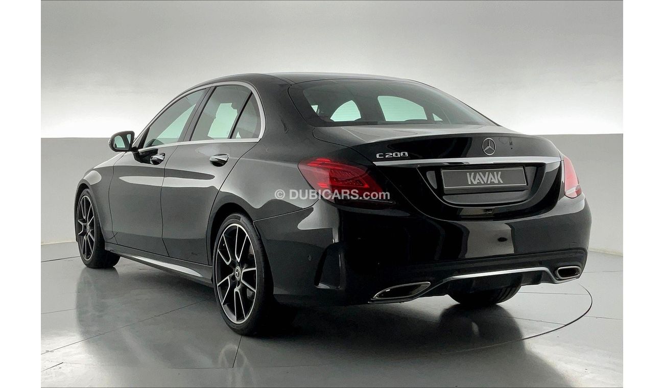 Mercedes-Benz C 200 Premium (AMG Line)