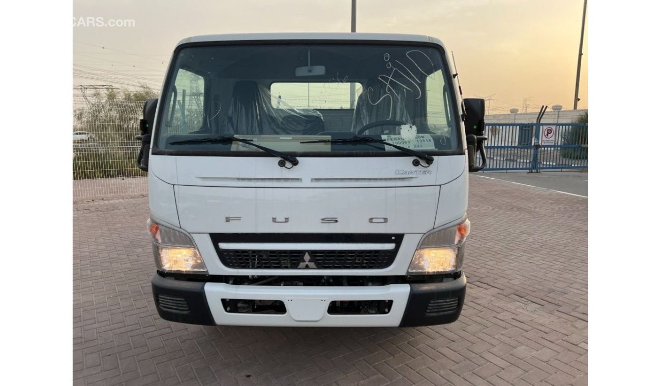 Mitsubishi Fuso Canter Fuso 14-ft Long Chassis 4.2L without Turbo