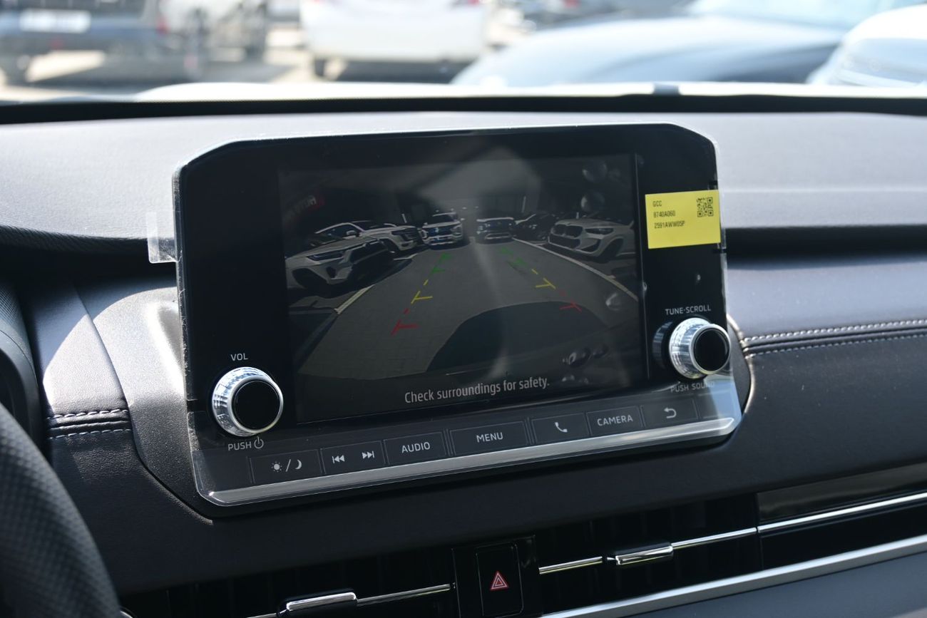 Mitsubishi Outlander Mitsubishi Outlander Hi-Line 2.5L Petrol 4WD, Model 2025, Color Silver