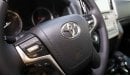 Toyota Land Cruiser GXR V8 black inside brown