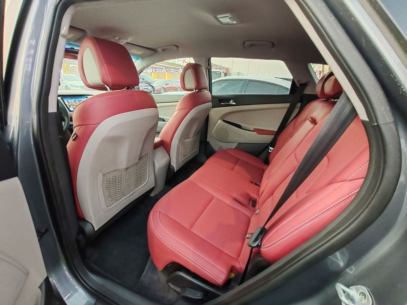 هيونداي توسون GL Warranty one year