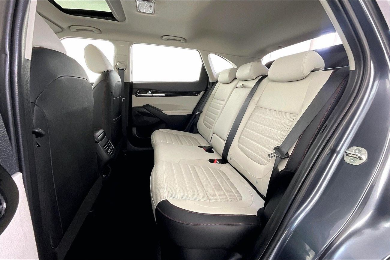 ميتسوبيشي باجيرو GLS Lowline | شامل الضمان | 0 ﺪﻔﻋﺓ ﺃﻮﻟﻯ