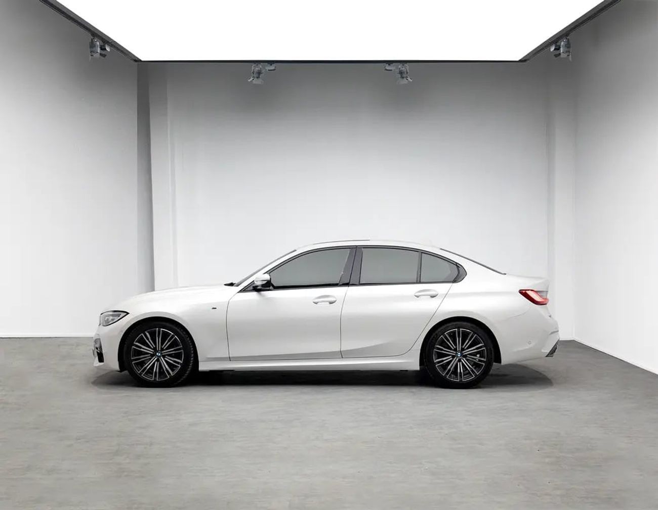 BMW 330i M Sport 2.0L (255 HP)