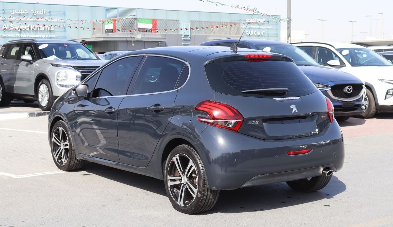 بيجو 308 بيجو 208 - موديل 2018 - خليجى  - بدون حوادث - محرك 1.6 - GT LINE - بحاله ممتازة