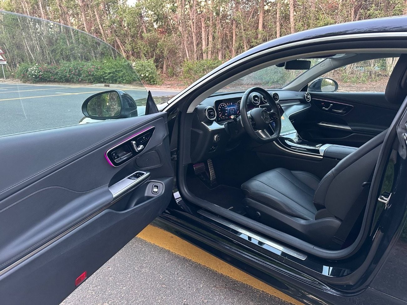 Mercedes Benz CLE 200 Coupe 2025 CLE 220d | 2.0L Diesel 4-cylinder | 220 HP | Like New