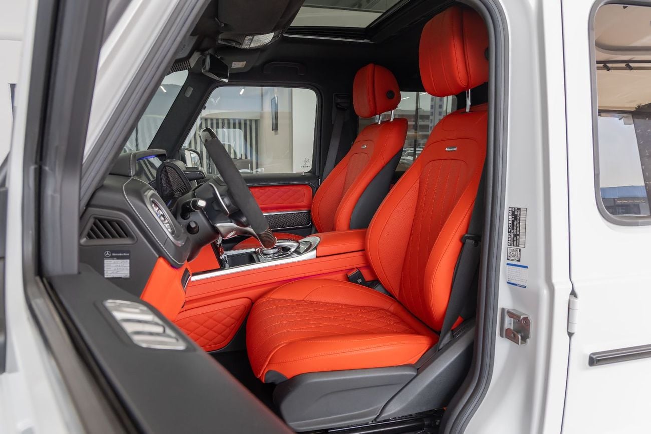 Mercedes-Benz G 63 AMG 4MATIC SUV Mercedes-Benz G 63 AMG | Night Package | Electric Side Steps | Soft Close Doors | 2023