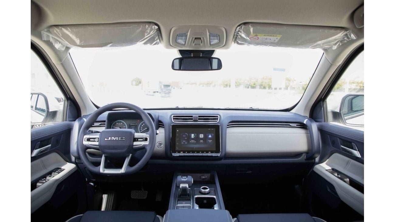 JMC Grand Avenue 2024 JMC Grand Avenue 2.3 DV 4X4 - White Pearl Inside Black & White | Export Only