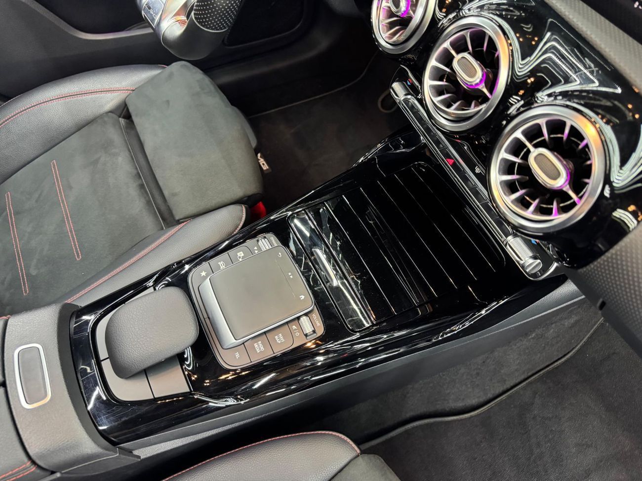 Mercedes-Benz CLA 35 AMG 4MATIC 2021 Mercedes Benz CLA35 AMG, 2026 Mercedes Warranty, Very Low Kms, GCC