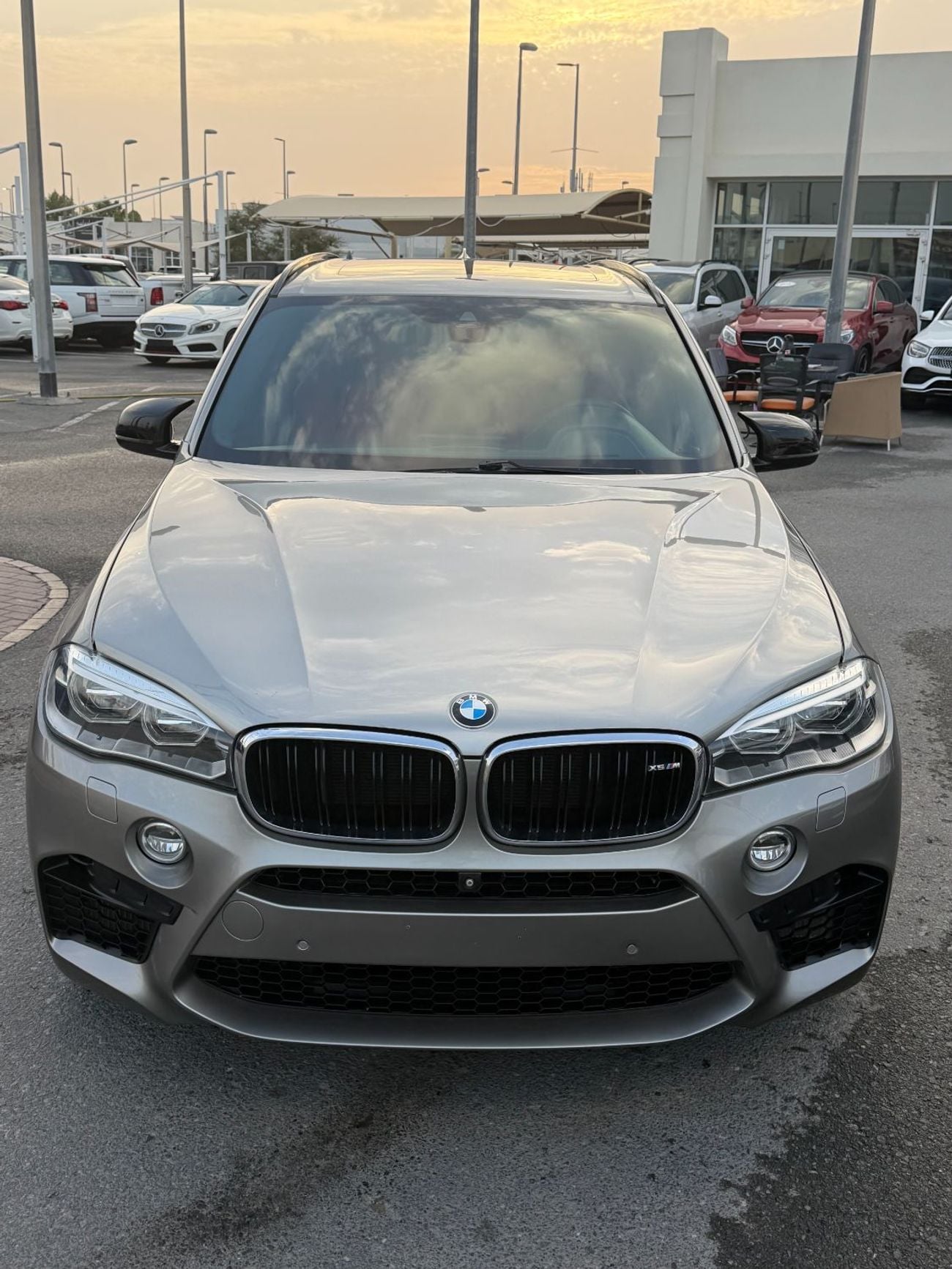 BMW X5 50i Luxury M Sport 4.4L