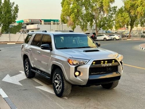 Toyota 4Runner 2018 TRD OFF ROAD 4x4 SUNROOF FULL OPTION US SPEC