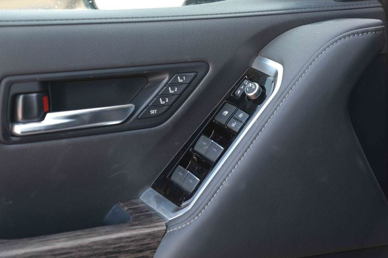 Toyota Land Cruiser 2024 TOYOTA LC300 3.3 VX - ATTITUDE BLACK inside BLACK | Export Only