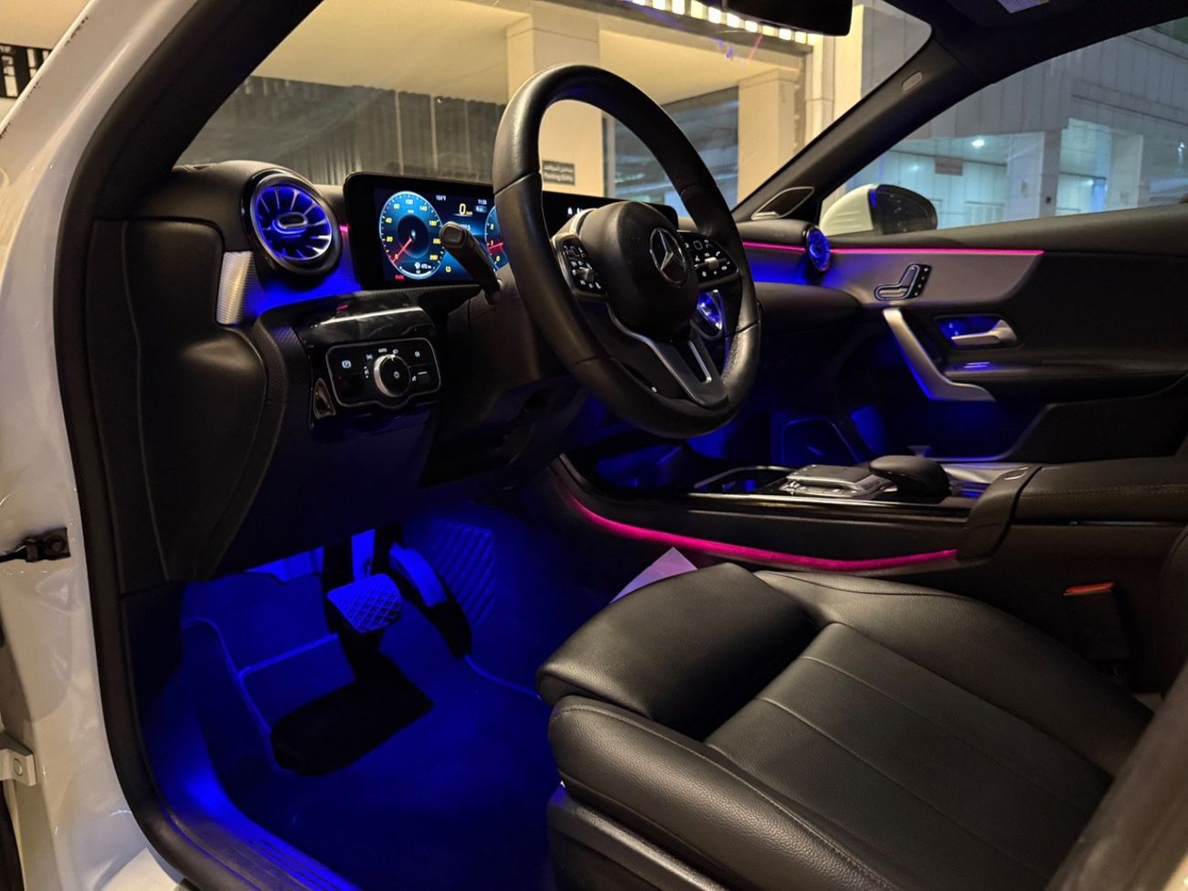 مرسيدس بنز A 220