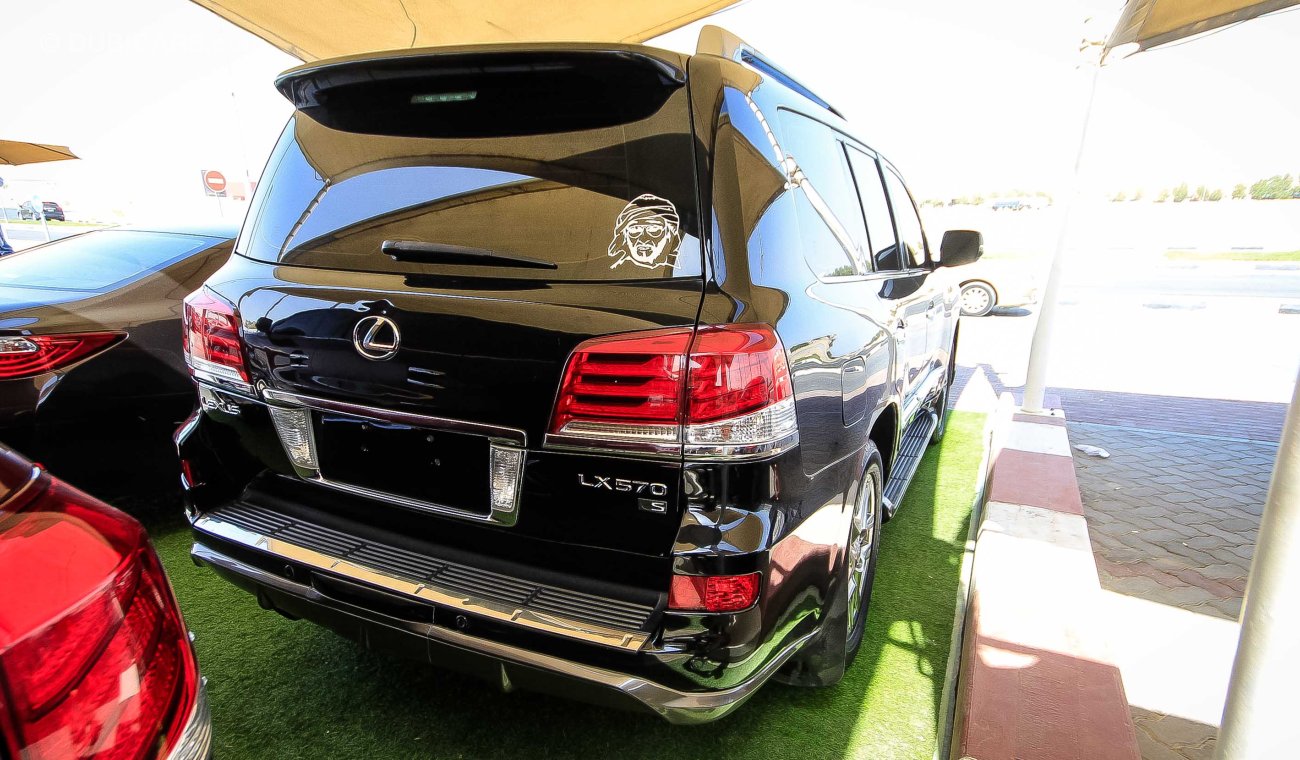 Lexus LX570