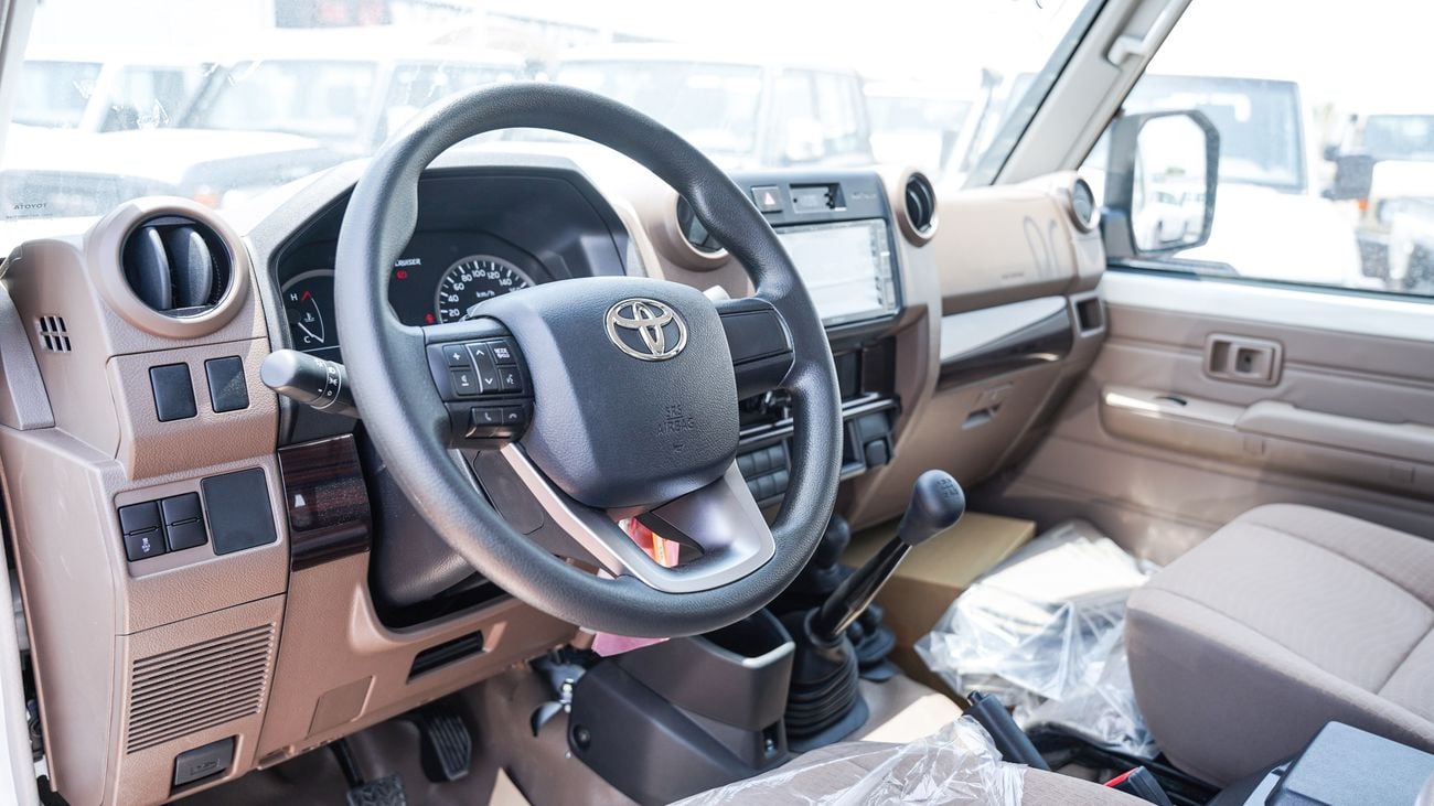 Toyota Land Cruiser Pickup 70