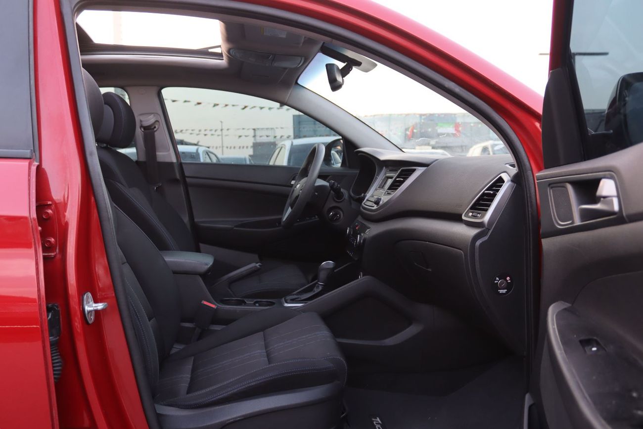 هيونداي توسون هيونداى توسان - 2018 - خليجى سقف بانورامى - بدون حوادث -  بمحرك 2.0 سى سى - ممشى قليل - بحاله ممتازه