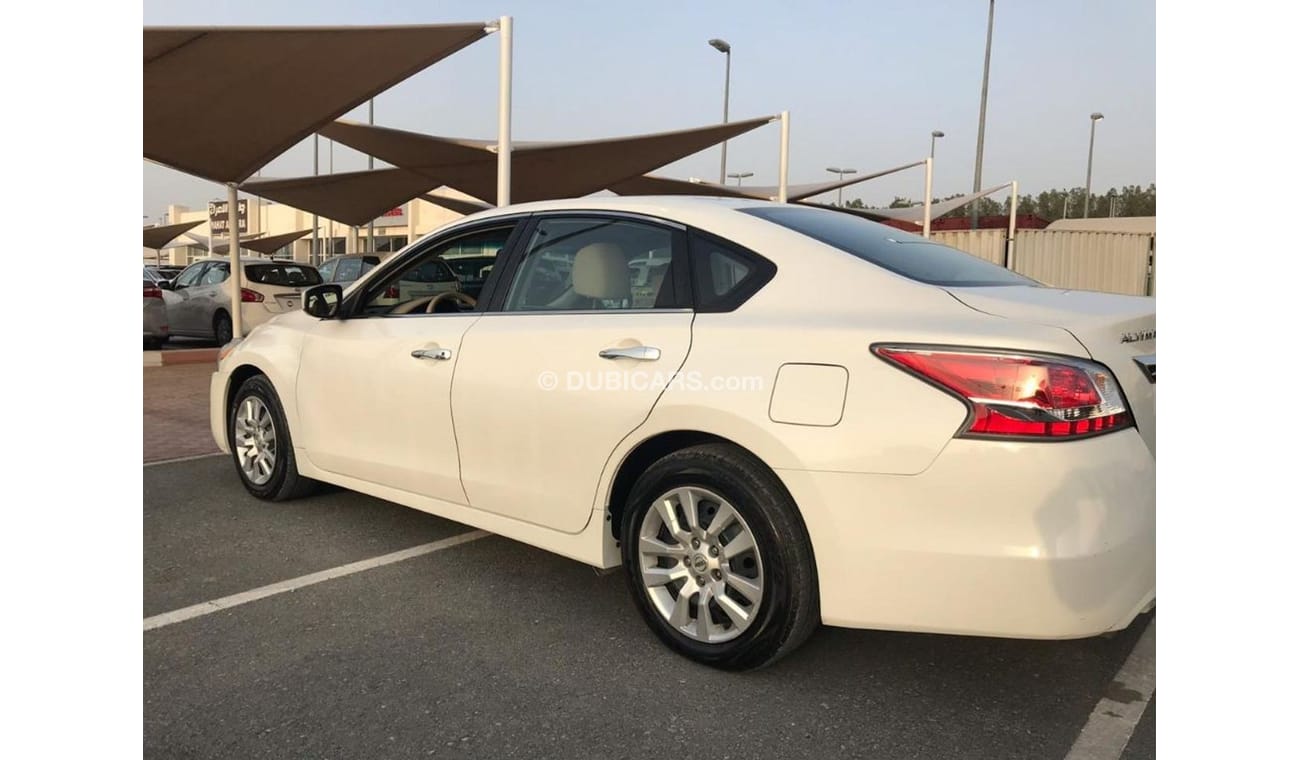 Nissan Altima 2014 gcc full option
