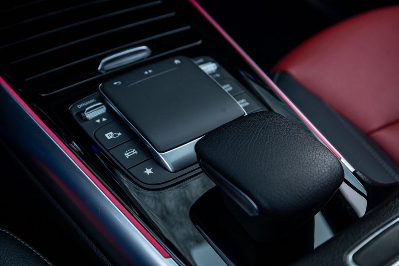 مرسيدس بنز GLA 200 AMG مرسيدس بنز GLA200 AMG موديل 2022 في دول مجلس التعاون الخليجي | ضمان الوكالة | عقد صيانة
