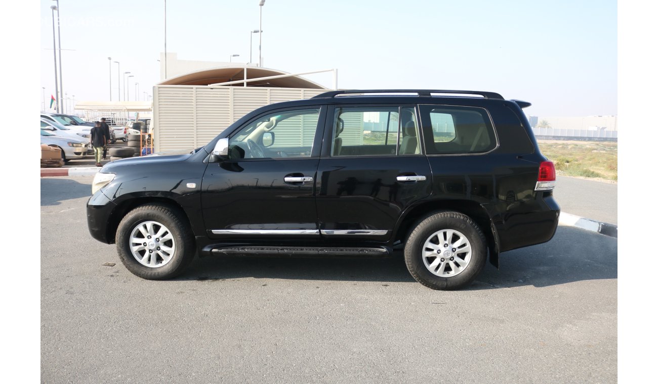 تويوتا لاند كروزر GXR V6 AUTOMATIC SUV WITH GCC SPECS WORLDWIDE SHIPPING