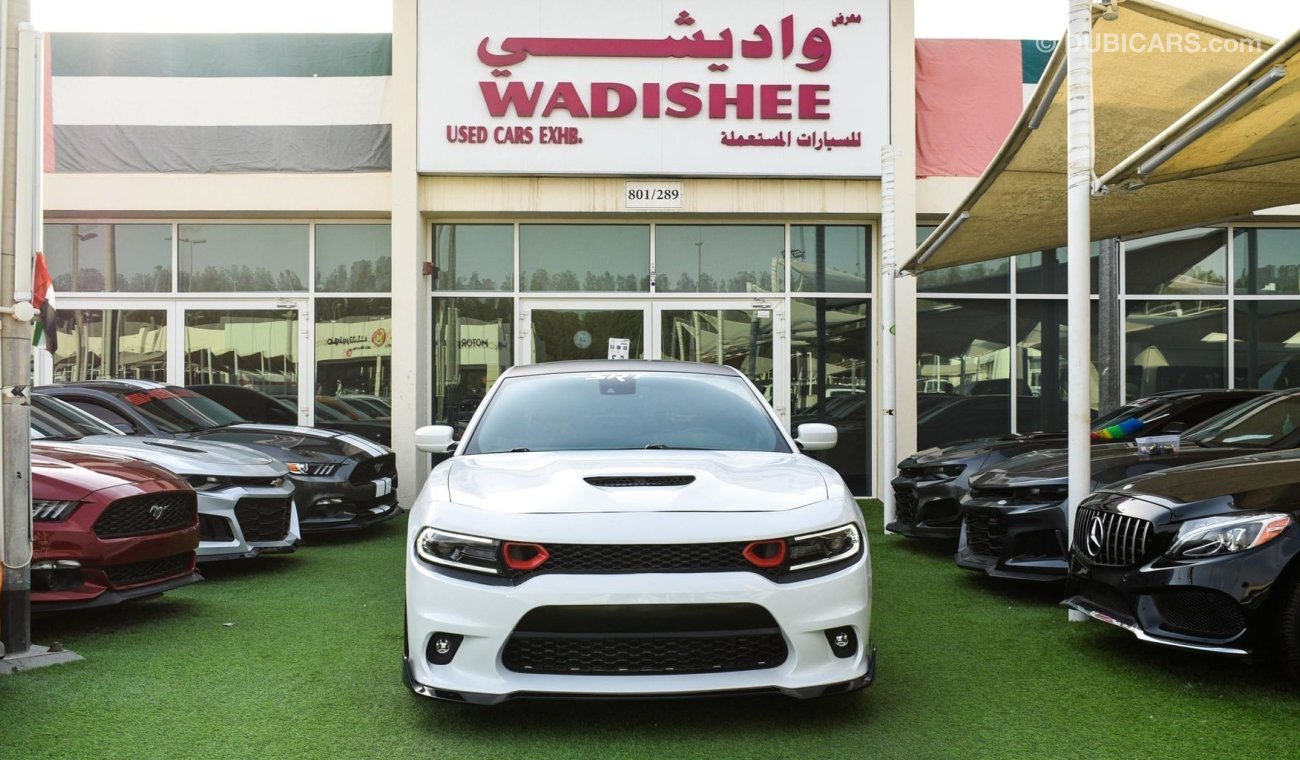 دودج تشارجر SRT 392 HEMI