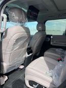 Jetour G700 2.0L Turbo engine with dual electric motors, delivering a combined 724 horsepower and 795 Nm torque,