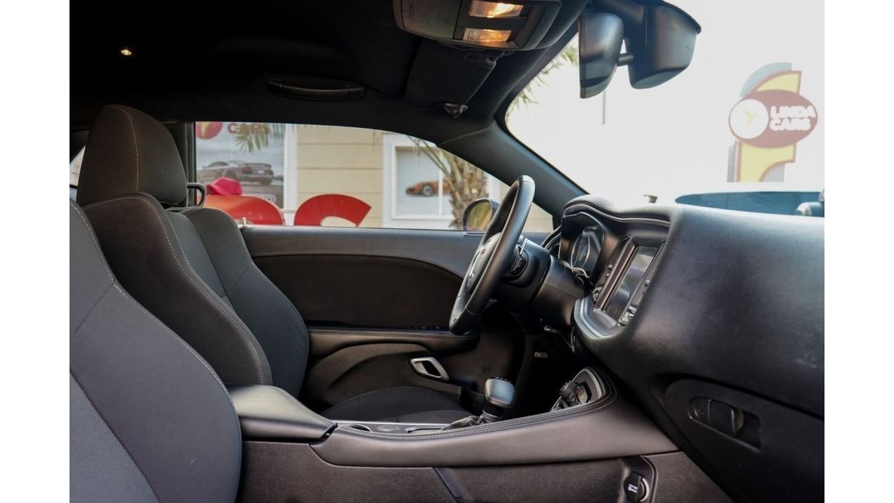 Dodge Challenger SRT 392 Dodge Challenger SRT8 392 Scat Pack Shaker 6.4L 485BHP 2016 GCC under Warranty with Flexible