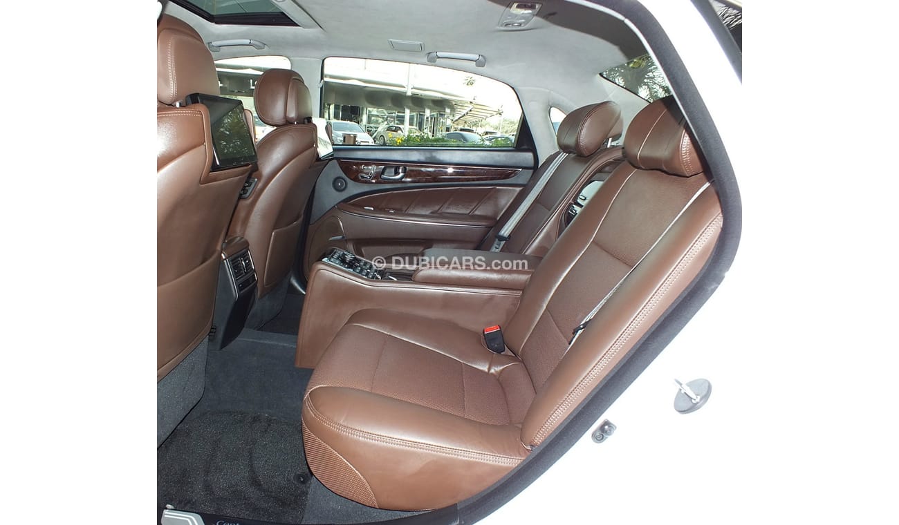 Hyundai Centennial VS500 WARRANTY AND SERVICE CONTRACT