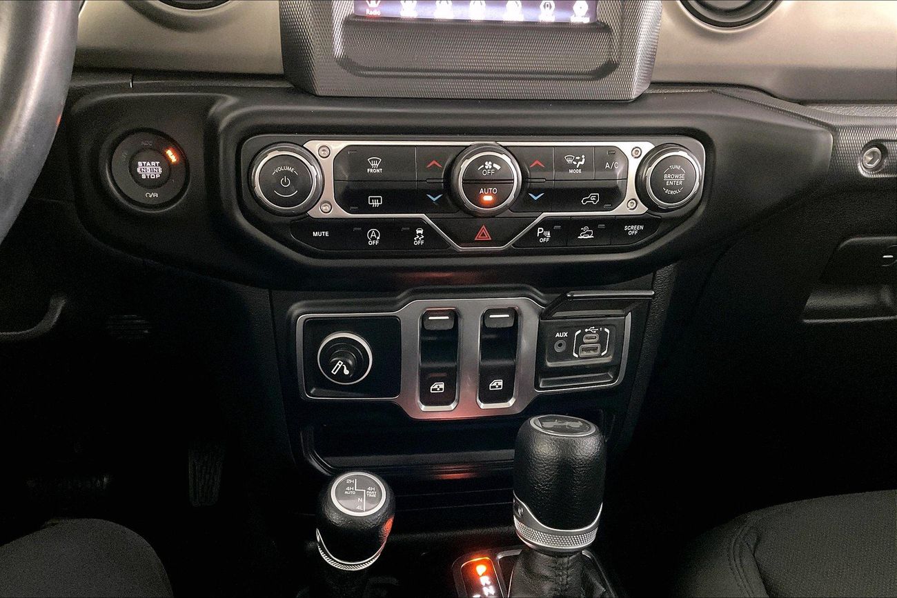 جيب رانجلر Sport | شامل الضمان | 0 ﺪﻔﻋﺓ ﺃﻮﻟﻯ