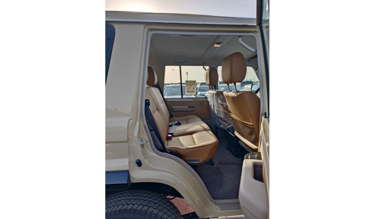 Toyota Land Cruiser 70 4.5L DIESEL V8, M/T, DIFF LOCK, FULL OPTION (CODE # 67777)