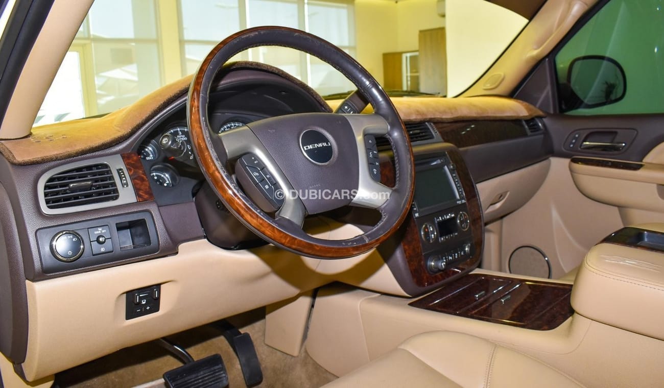 جي أم سي يوكون Denali