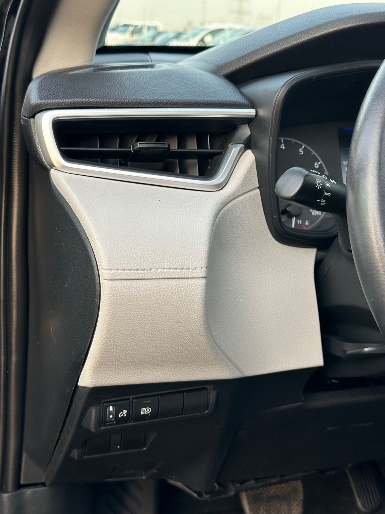 Toyota Corolla Cross Corolla Cross Full Option Sunroof, push start, JBL system 2023