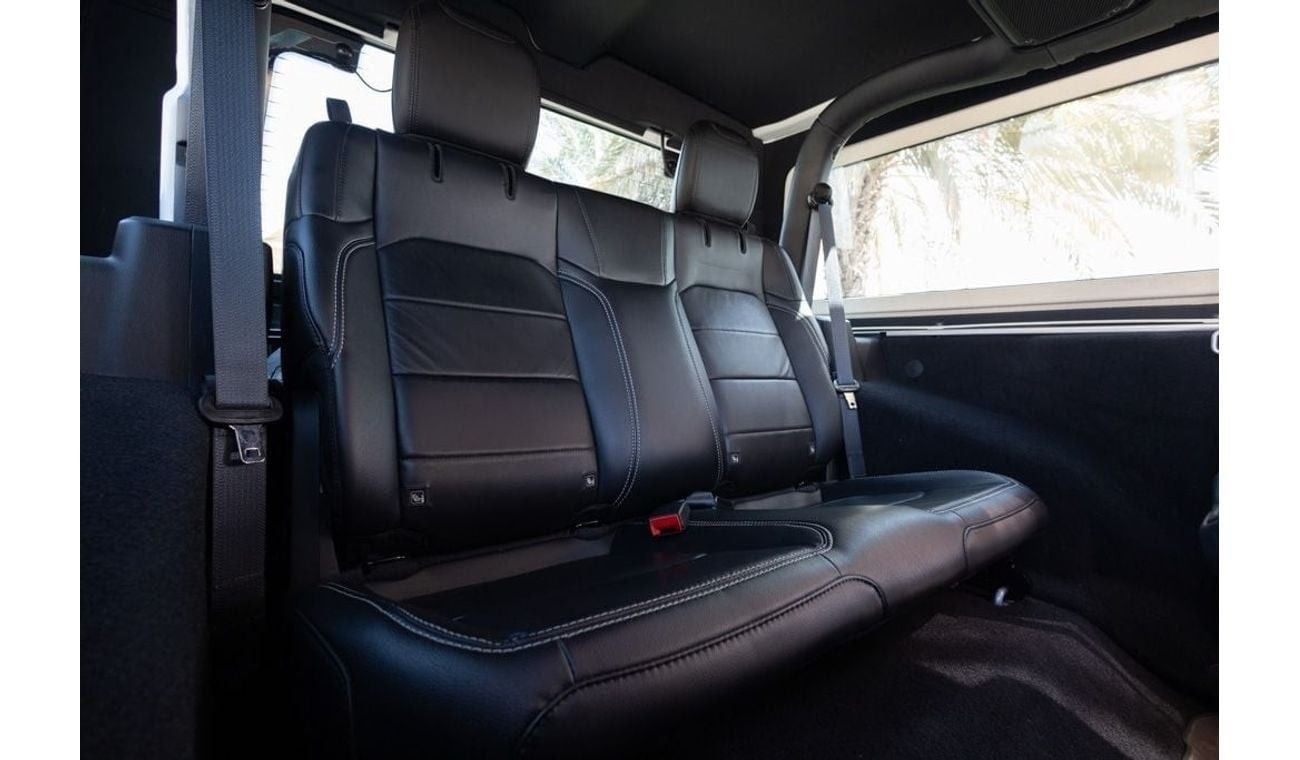 جيب رانجلر Sahara 3.6L A/T (5 Seater) Jeep Wrangler Sahara 2022 GCC under Agency Warranty with Flexible Down-Pa