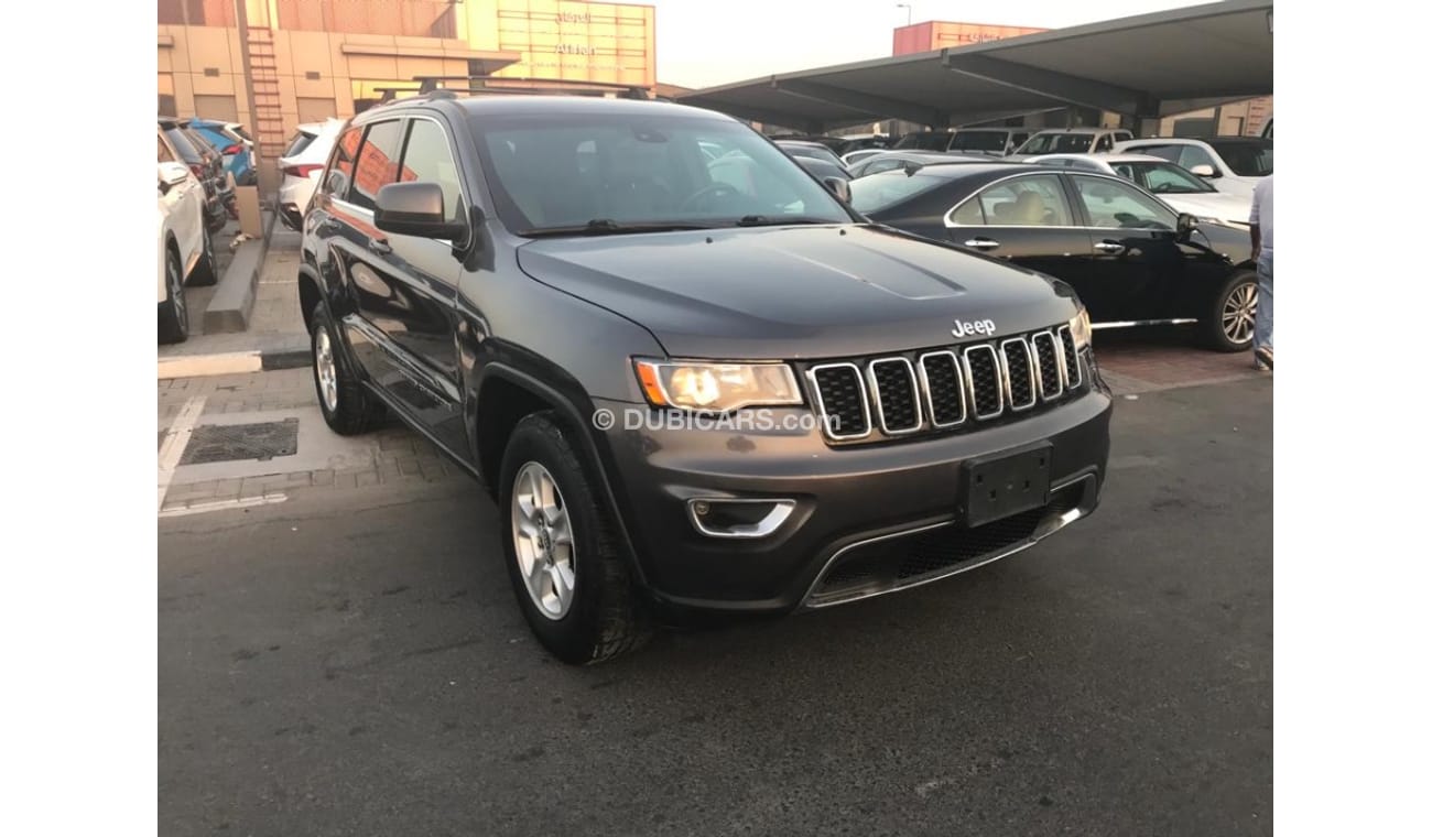 Jeep Grand Cherokee Laredo